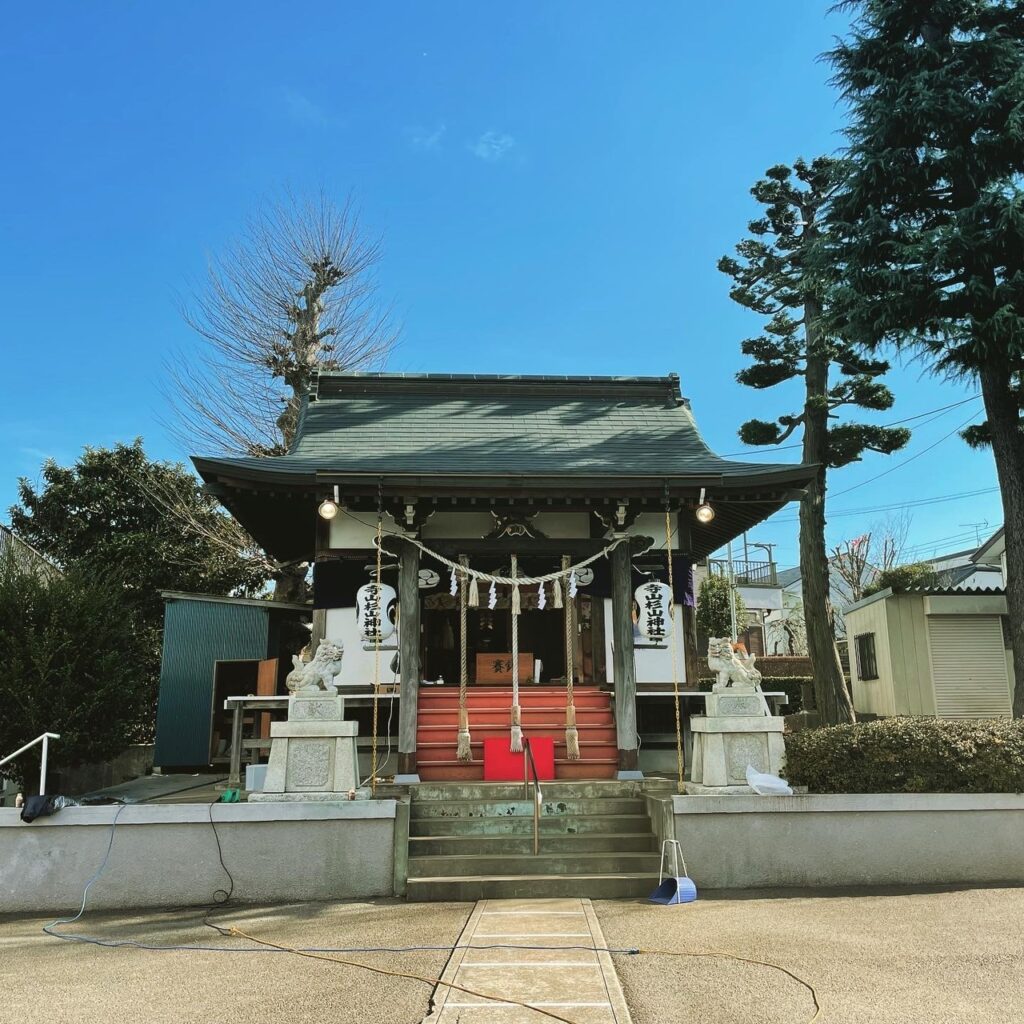 寺山 杉山神社